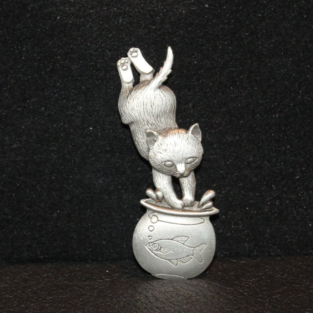 Vintage JJ Jonette Pewter Cat Kitten Jumping Into Fish Bowl Brooch Pin